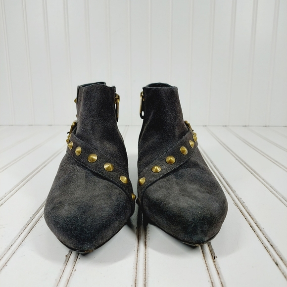 Marc Jacobs Grey Suede Chain-Link Accent Pointed Toe Studded Buckle Booties K406 - Picture 3 of 13